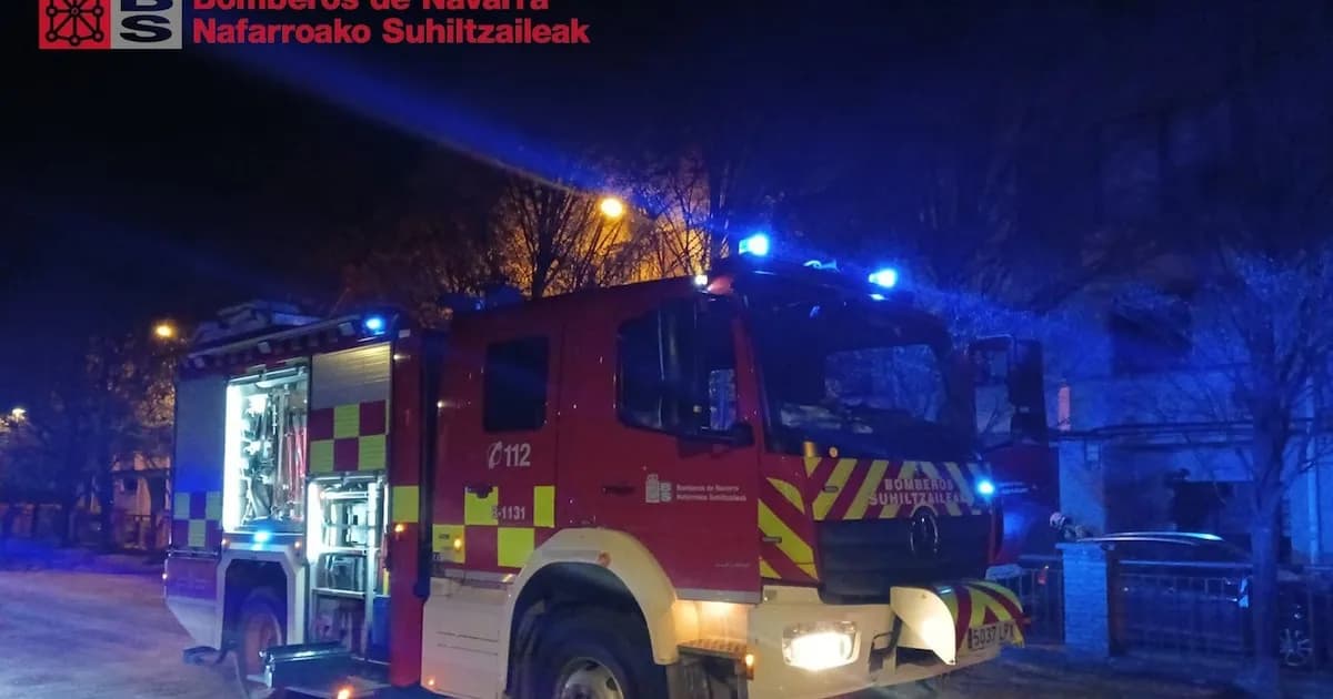 Bomberos controlan incendio en una cocina de Villafranca sin heridos ni evacuaciones