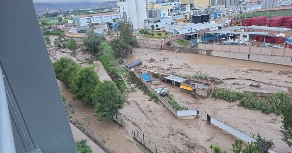 Arequipa solicita estado de emergencia por intensas lluvias que afectan a la provincia