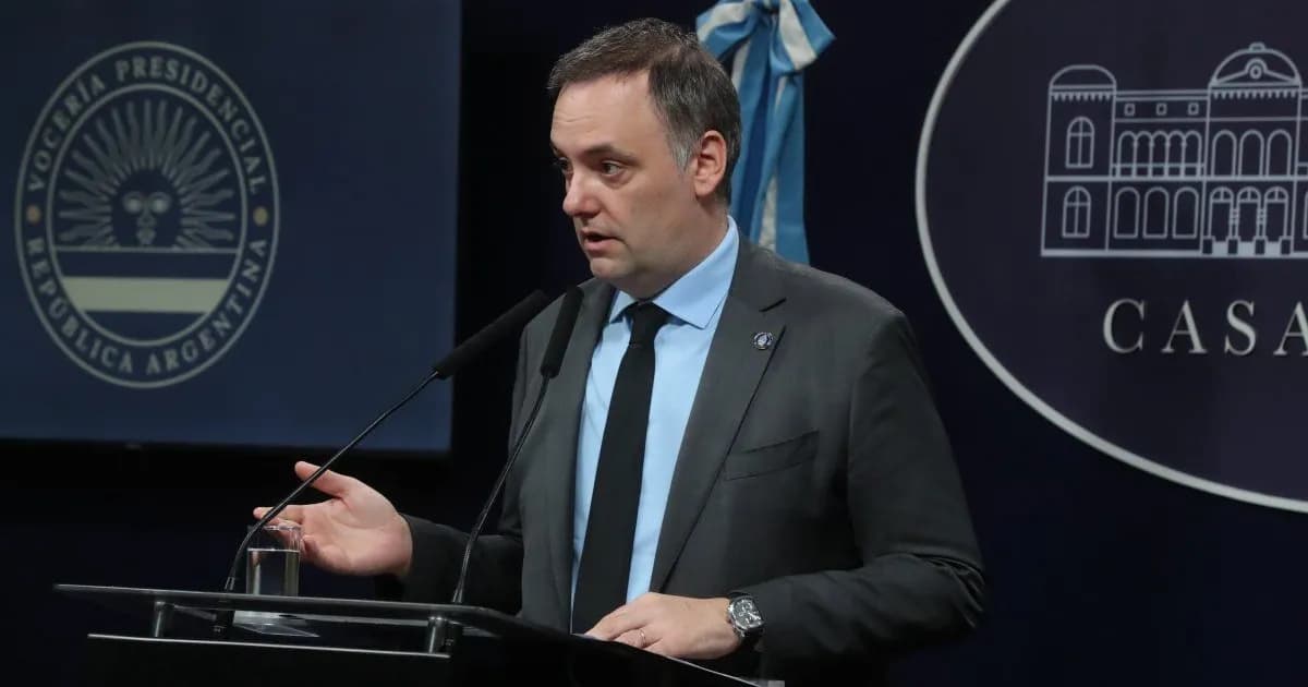 La Justicia avanza en las denuncias contra Manuel Adorni por viajes a EE. UU. y Punta del Este