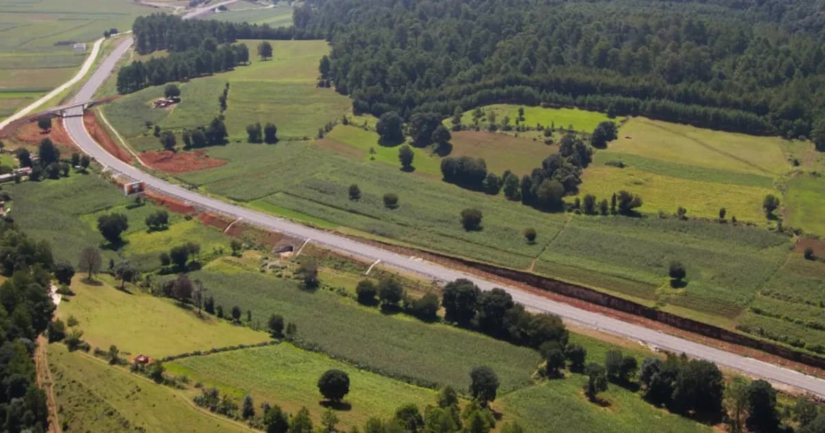 Trágico accidente en Toluca-Valle de Bravo: mueren hijos de directivos de BBVA y AT&T