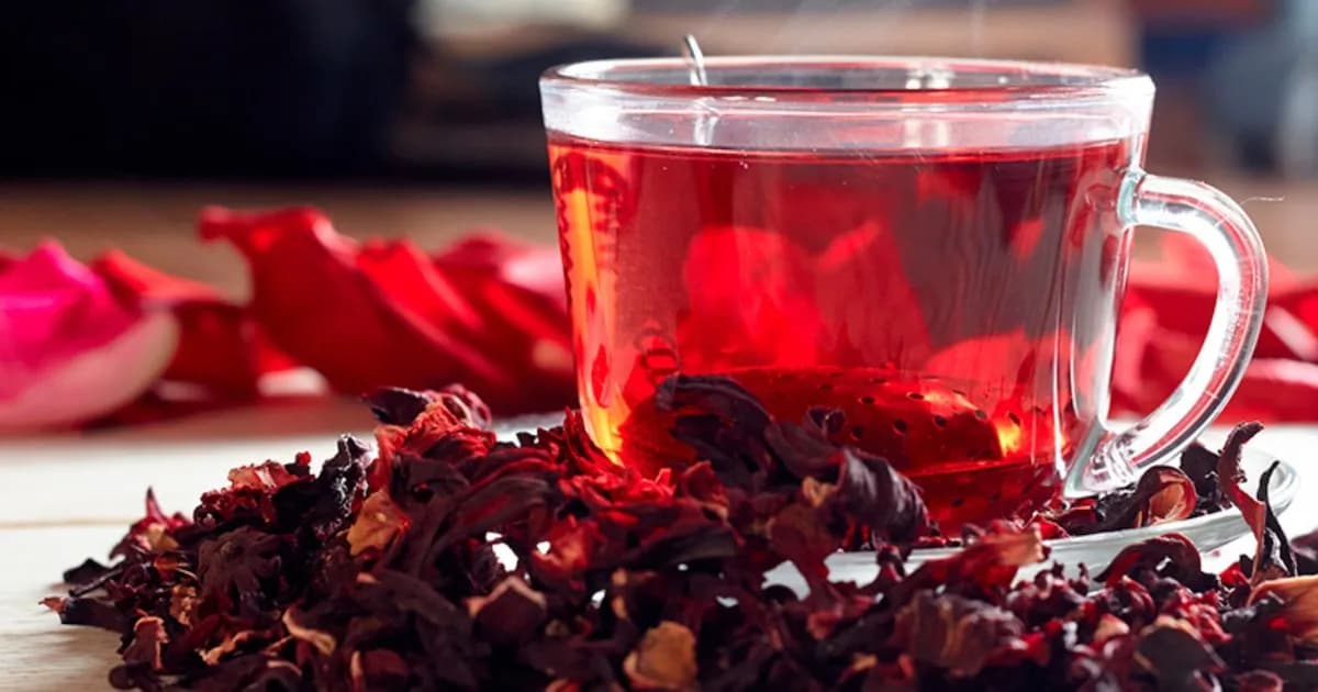 Los beneficios del té de jamaica en la salud urinaria masculina