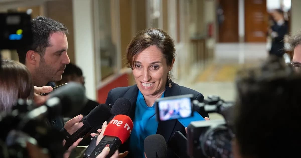 Mónica García advierte a Ayuso sobre posibles sanciones por no implementar registro de objetores