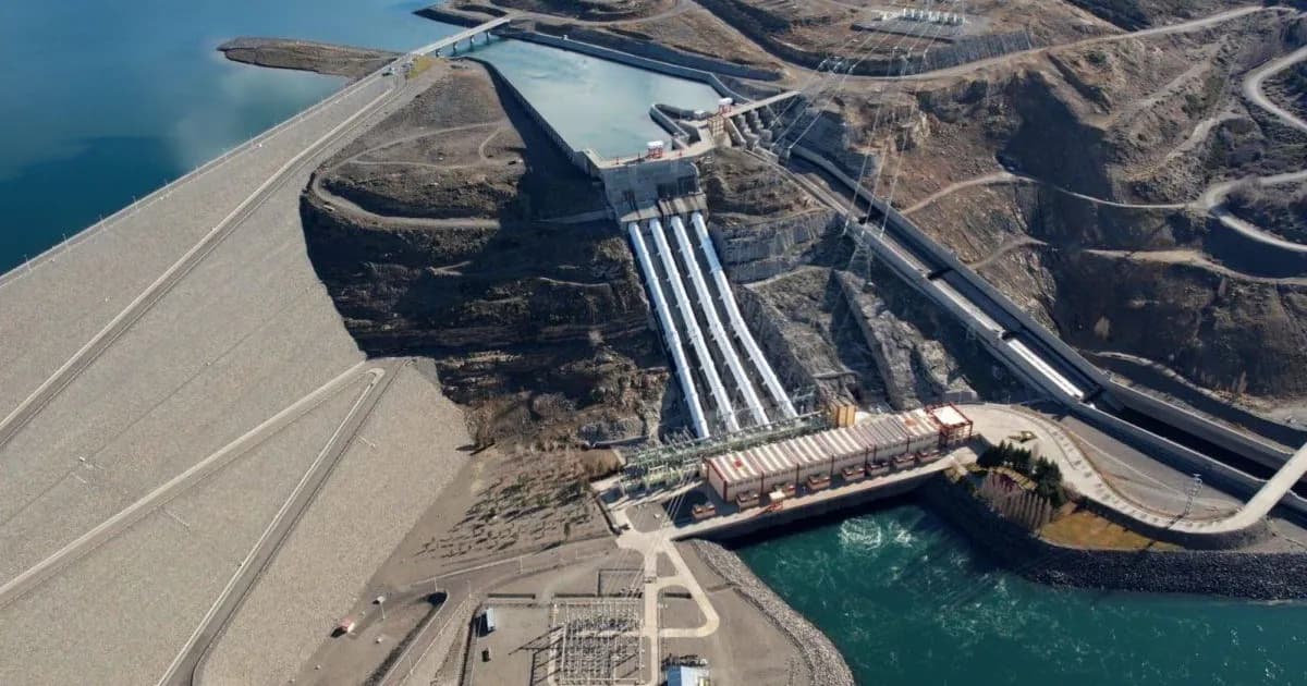 Las privatizaciones sostienen el superávit fiscal en medio de la caída de la recaudación