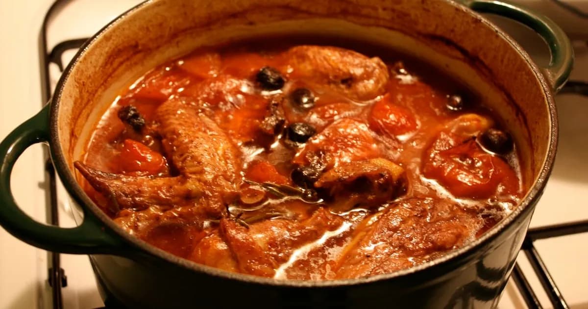 Descubrí el pollo a la cazadora: un plato tradicional de la Toscana italiana