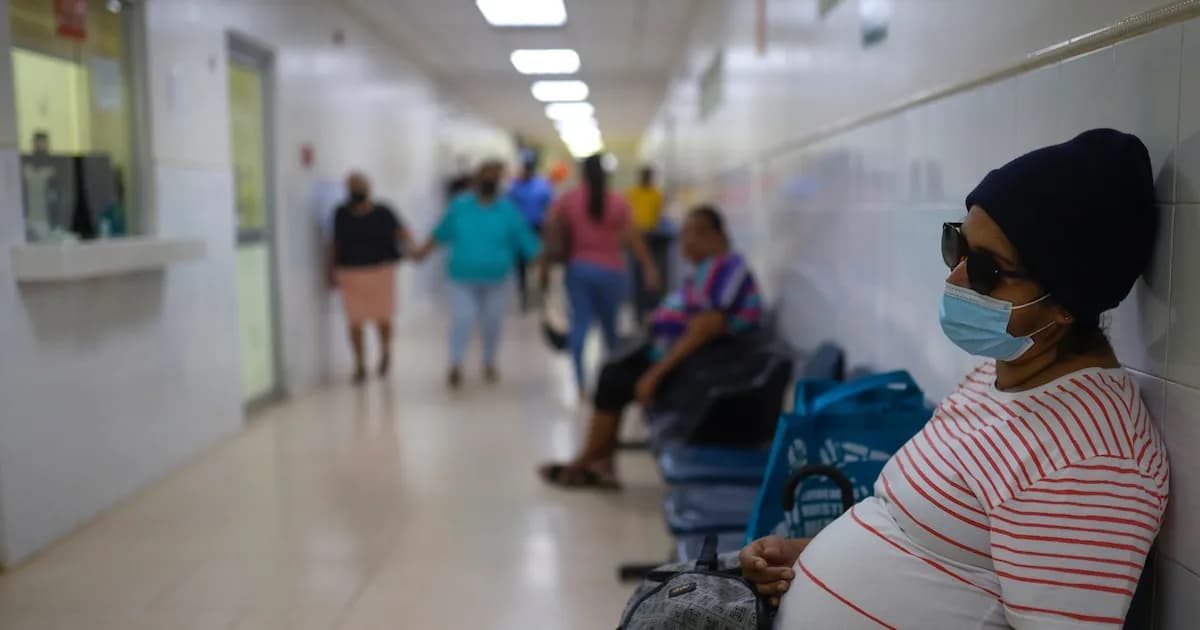 Panamá acelera la búsqueda de médicos especialistas ante grave escasez en el sistema de salud