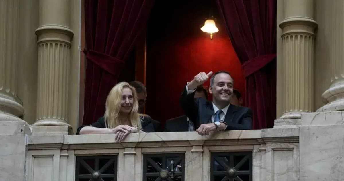 El Ejecutivo presenta un nuevo paquete de leyes y genera sorpresa en el bloque libertario