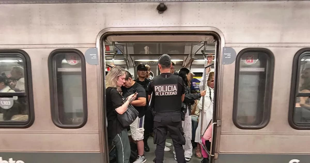 Refuerzan la seguridad en el subte de Buenos Aires durante las horas pico
