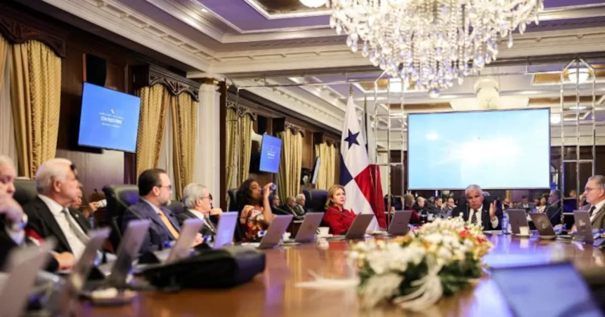 Panamá aprueba financiamiento para mejorar la liquidez estatal y estabilizar tarifas eléctricas