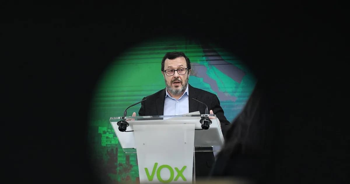 Vox responde con furia a críticas internas y defiende su liderazgo
