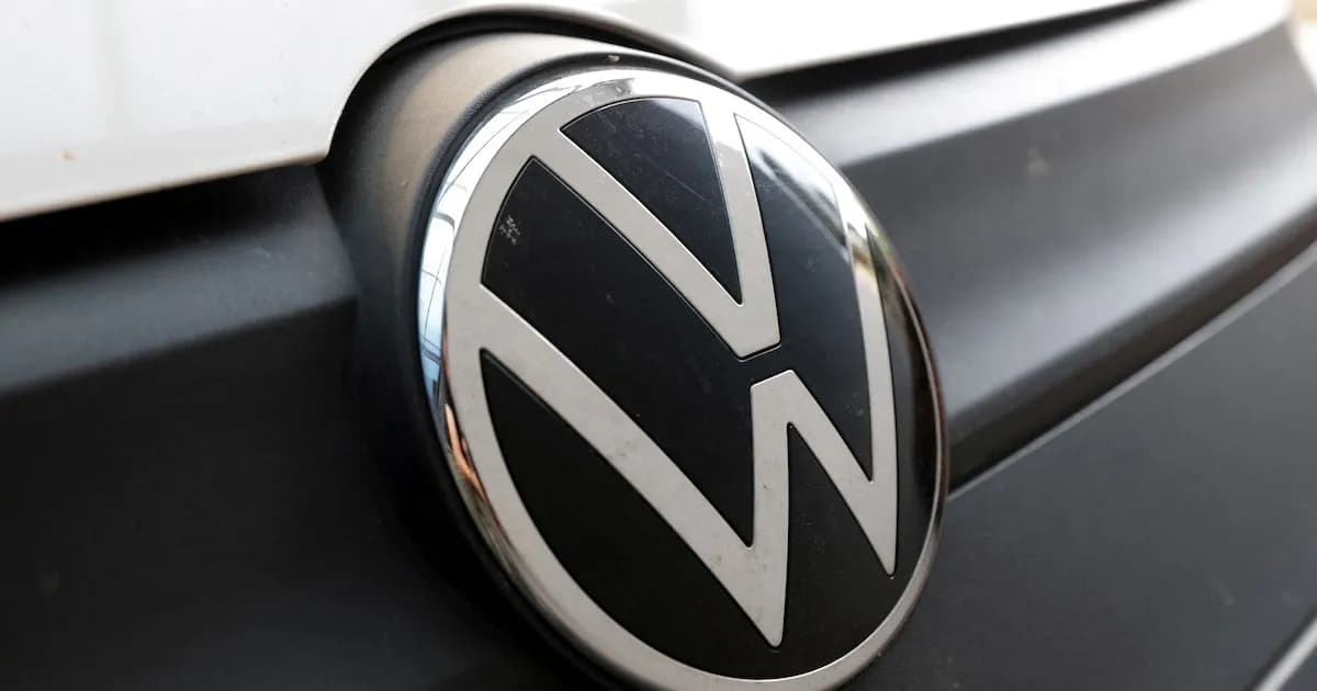 Volkswagen retira más de 48.000 Jetta por riesgo de incendio en el motor