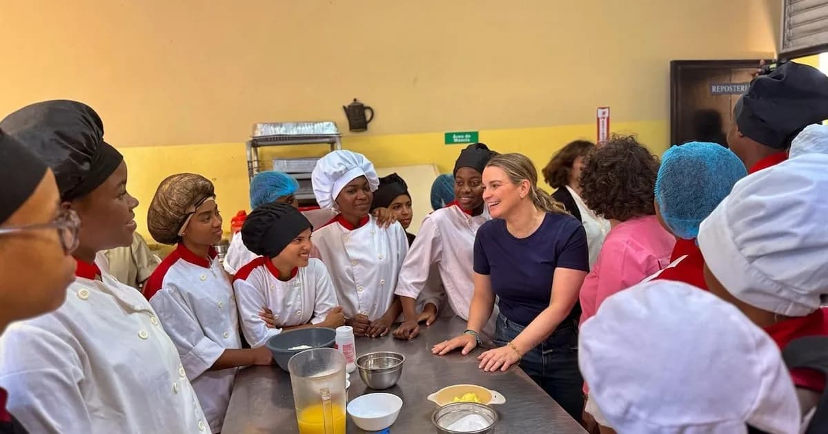 Marga Prohens recorre proyectos sociales en Santo Domingo con la Fundación Concordia Solidaria