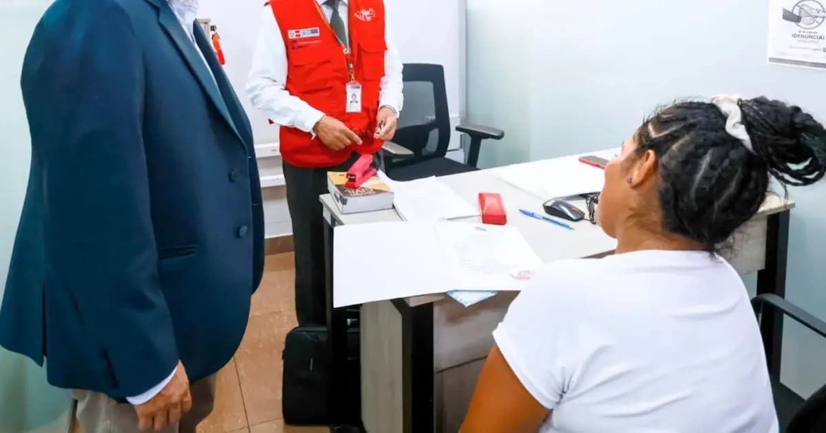 Nuevo dictamen obliga a trabajadores públicos a costear su defensa legal