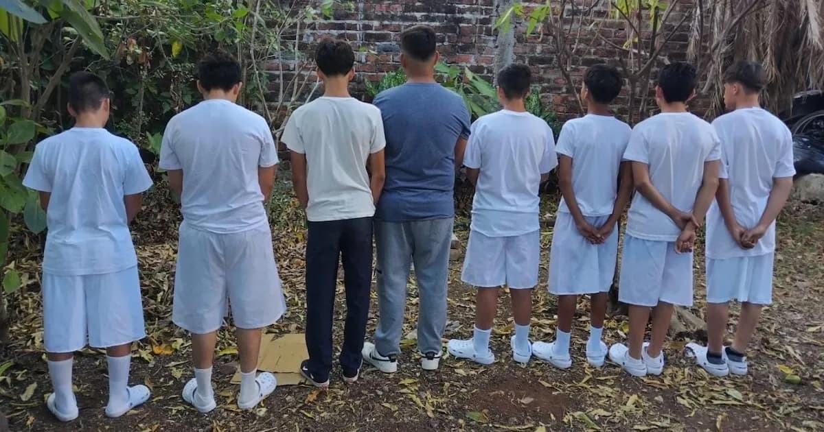 El Salvador avanza en la aprobación de pena perpetua para menores desde los 12 años