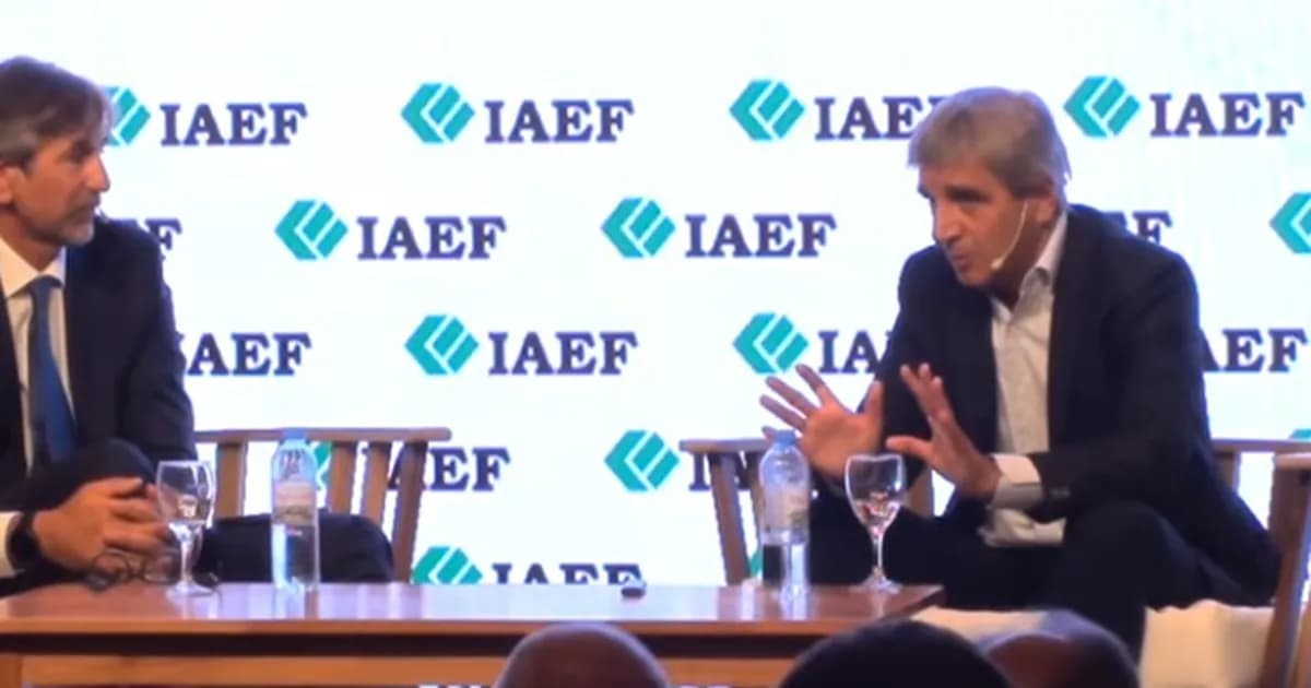 Caputo asegura que existen alternativas más económicas para financiar la deuda