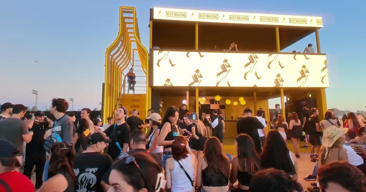 Lollapalooza Argentina: Una Experiencia Única con Sabrina Carpenter y Johnnie Walker