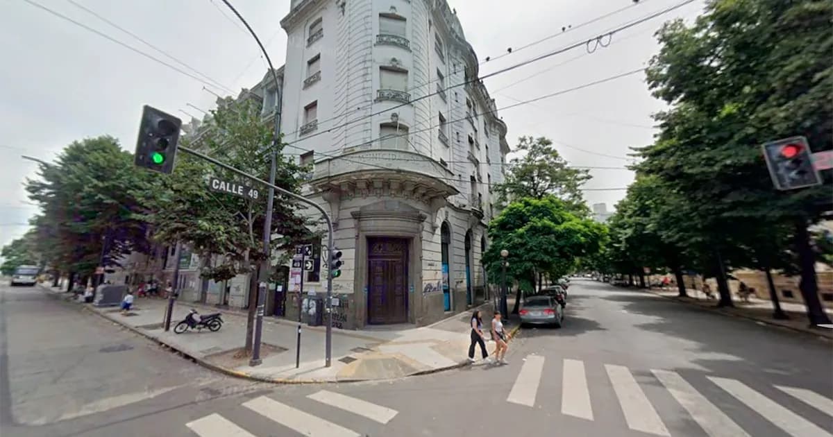 Violenta agresión en La Plata: seis jóvenes detenidos tras brutal golpiza