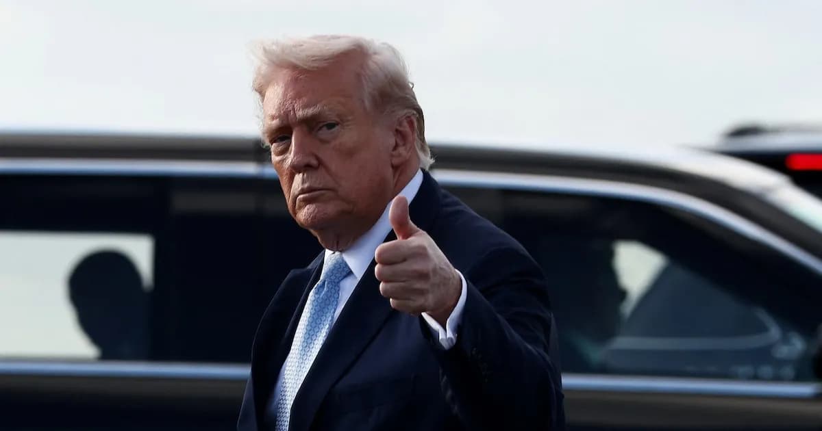 Trump contempla enviar agentes de inmigración a aeropuertos para mejorar la seguridad