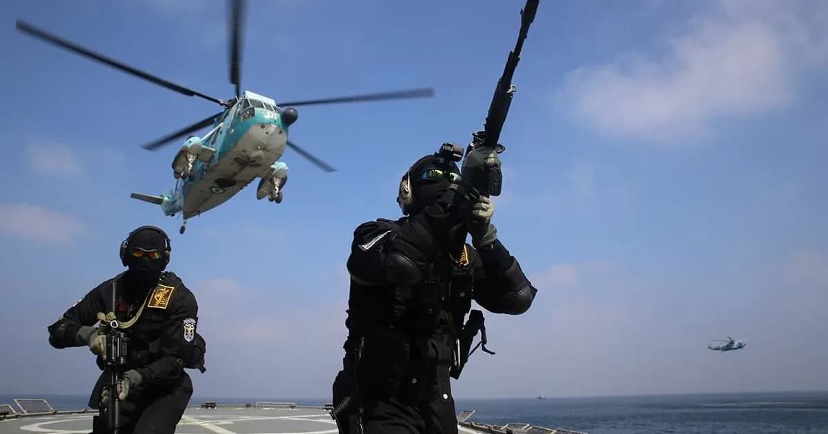 EEUU lanza operación militar para asegurar el estrecho de Ormuz