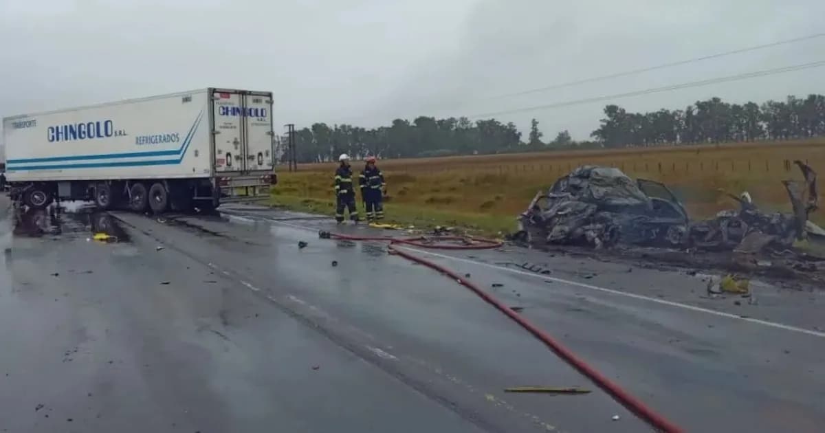 Tragedia en la Ruta 3: Un choque mortal entre un auto y un camión deja un conductor fallecido