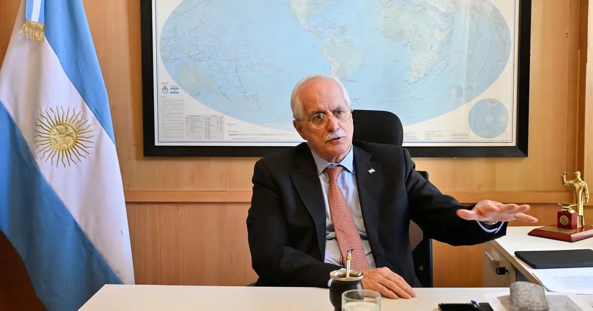 Jorge Taiana reflexiona sobre su experiencia en la dictadura: "Destruyeron las bases de una Argentina viable"