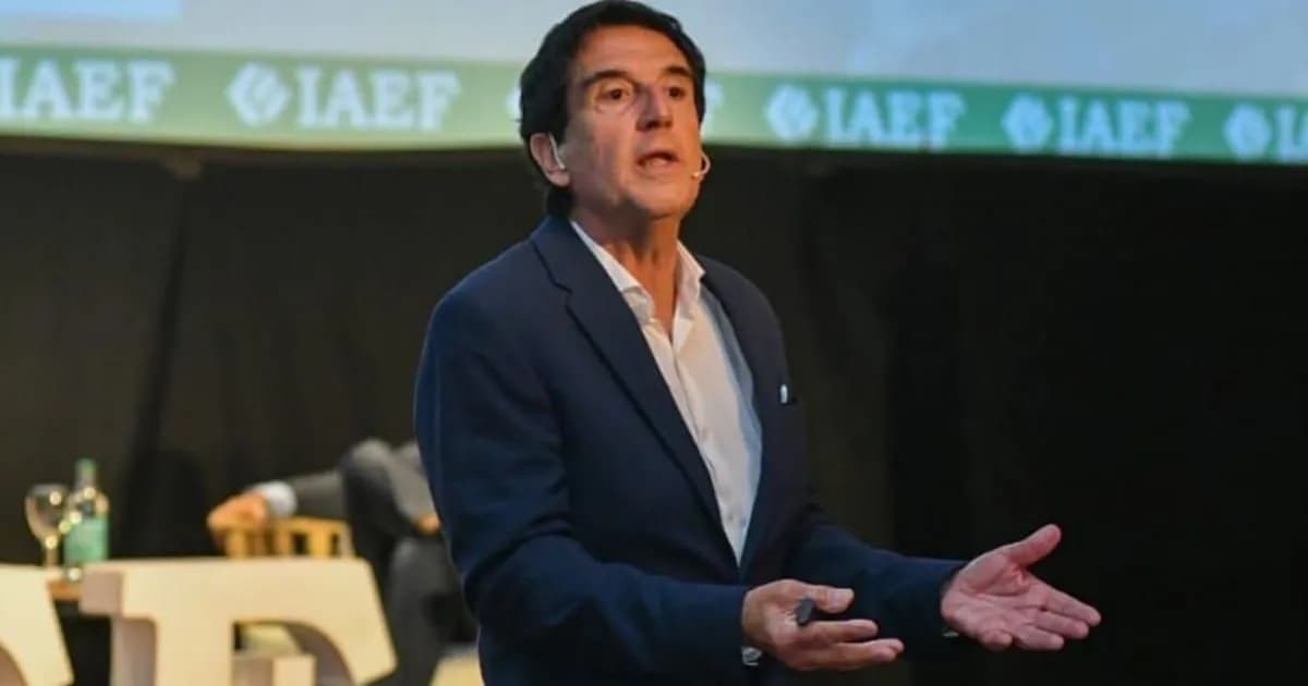 Melconian advierte sobre la caída de reservas: "Se escapan por la alcantarilla"