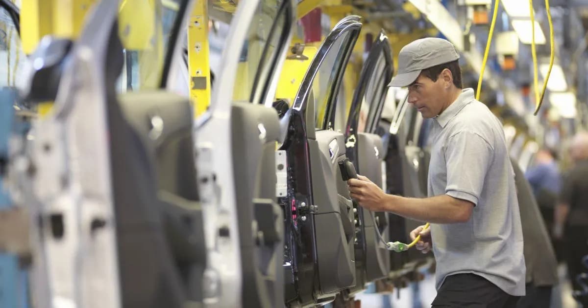 Crisis en la industria: Inflación elevada y el dólar en pausa generan preocupación en el Gobierno