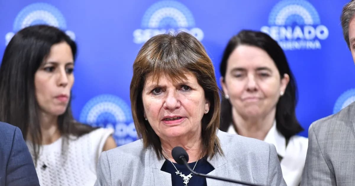 Bullrich insta a empresarios a adaptarse tras la aprobación de la reforma laboral