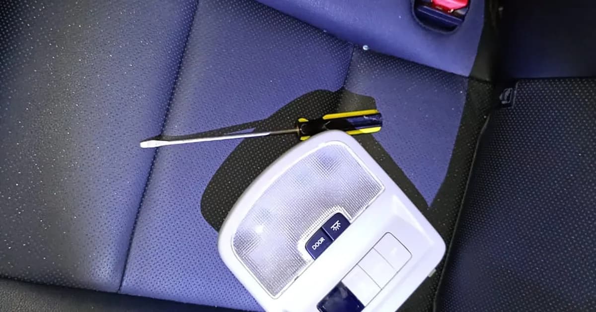 Detenidos dos jóvenes tras intento de robo de camioneta en Belgrano