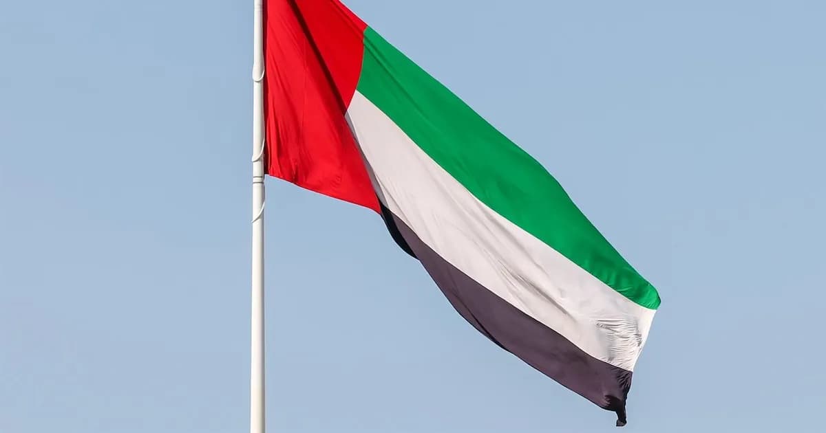 Un ciudadano indio resulta herido por restos de misil en Emiratos Árabes Unidos