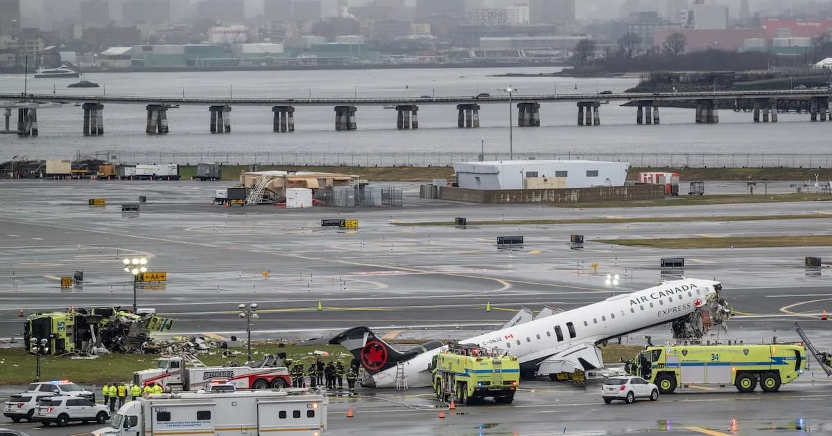 Impactante accidente en LaGuardia: pasajeros evacuaron tras colisión con camión de bomberos