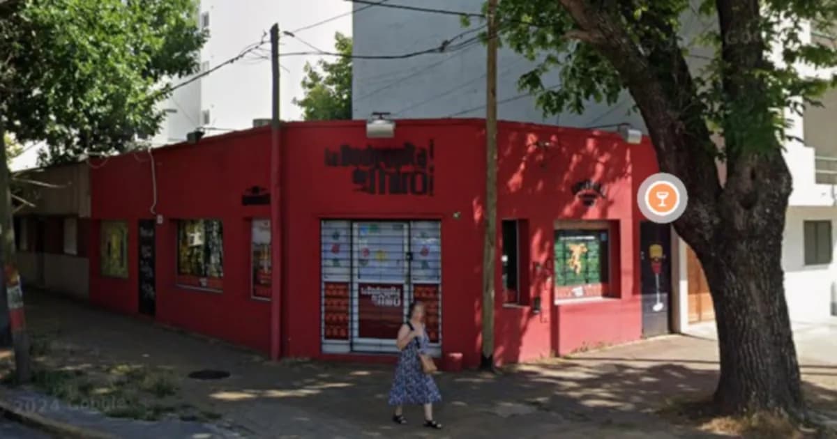 Inseguridad en La Plata: asaltan vinoteca y roban $300 mil en efectivo y bebidas alcohólicas