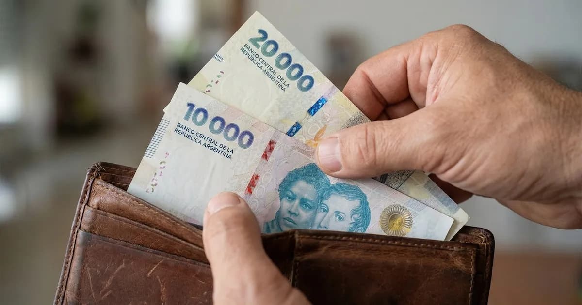 Aumentos en servicios: abril traerá cambios en transporte, alquileres y tarifas