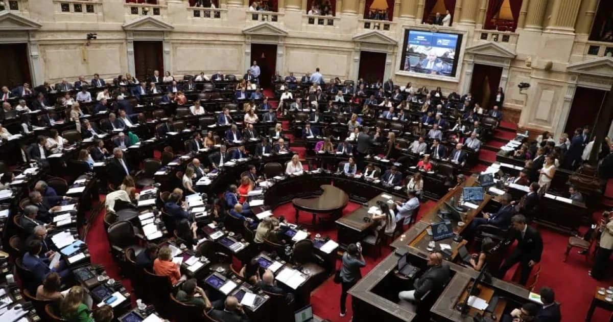 La Oposición se Une Frente a la Morosidad Familiar en el Congreso
