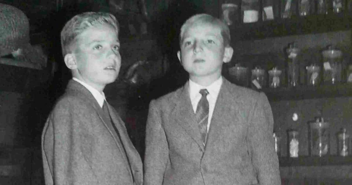 La Tragedia Familiar de los Borbón: La Muerte de Alfonso a Mano de Juan Carlos