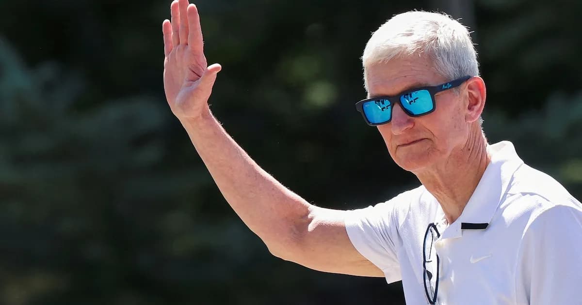 Tim Cook aconseja desconectarse y disfrutar de la naturaleza en lugar de usar el móvil