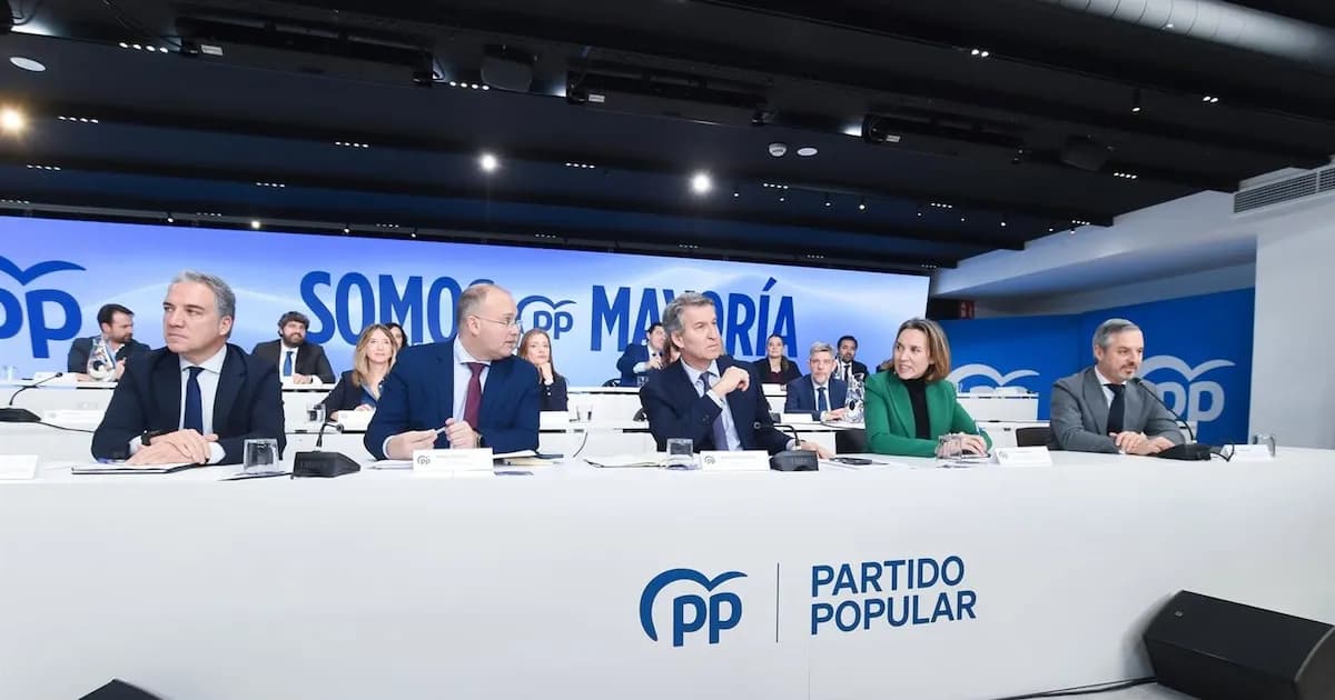 PP busca calmar tensiones con Vox en Extremadura antes de elecciones en Castilla y León