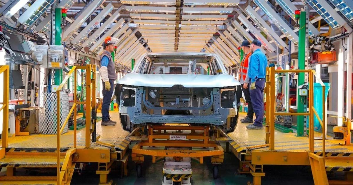 La economía se desacelera en febrero: la industria enfrenta caídas de hasta el 11%