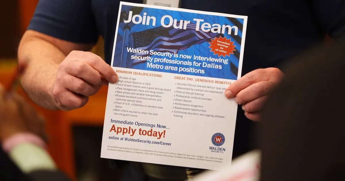 El empleo en EE.UU. creció en marzo y el desempleo descendió al 4,3%