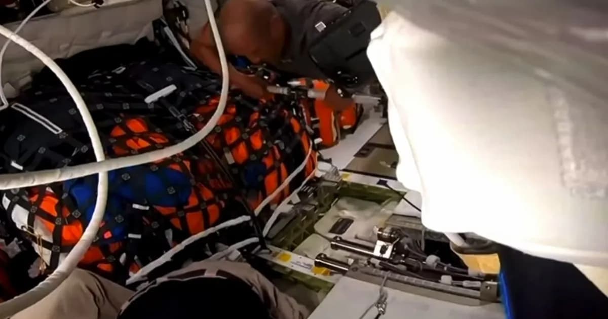 Entrenamiento de los astronautas de Artemis II: cuidando músculos y huesos en el espacio