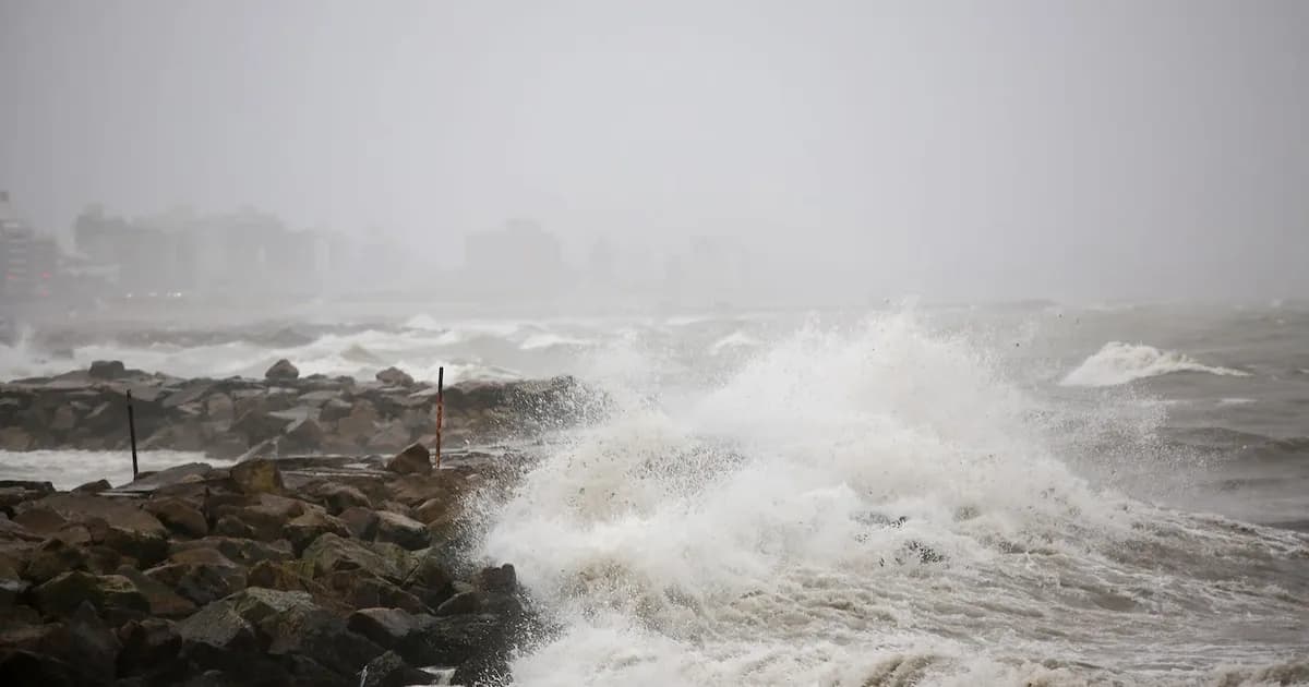 Alerta por crecidas en el Río de la Plata y la Costa Atlántica tras intensas lluvias