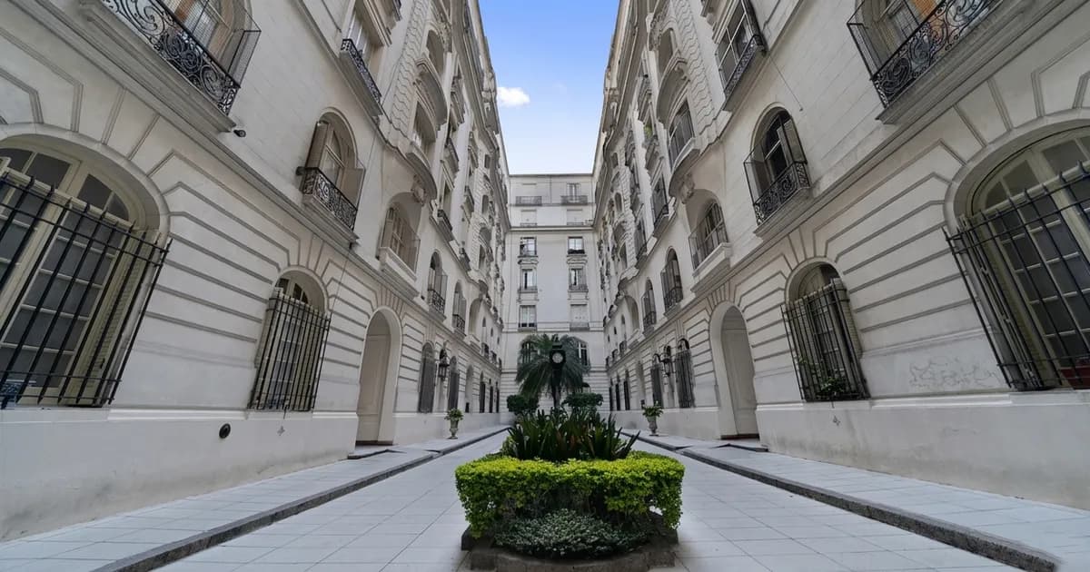 El Palacio de los Patos: Un ícono cultural y arquitectónico de Buenos Aires