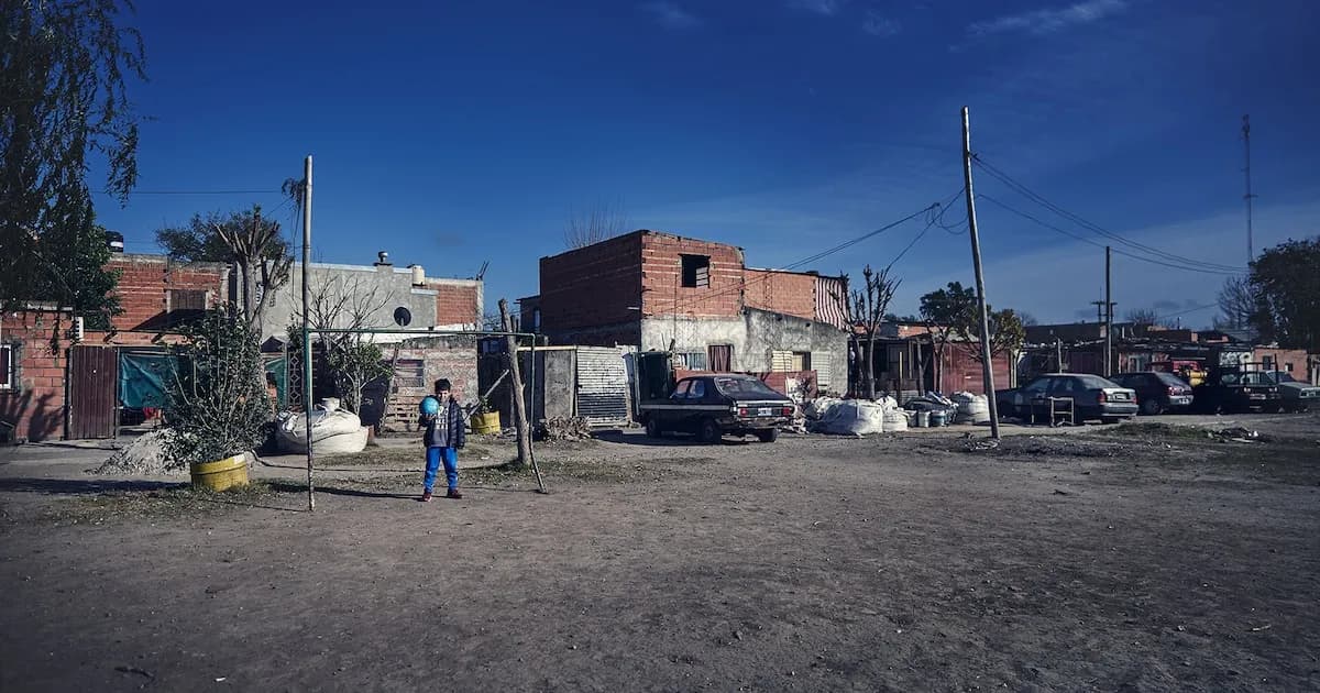 Análisis revela que el Indec podría exagerar la reducción de la pobreza en Argentina