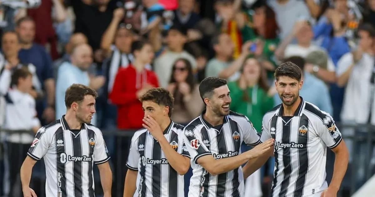 El Castellón se afianza en el playoff tras vencer al Granada; el Sporting recupera oportunidades