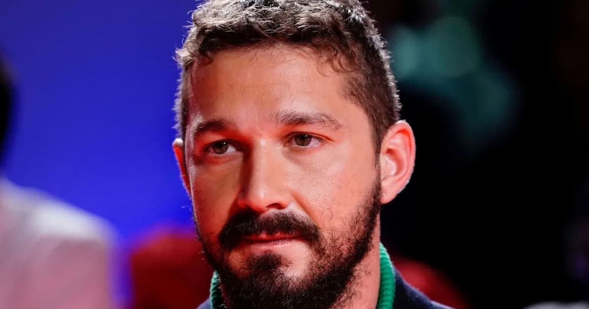 La foto de Shia LaBeouf tras su arresto en Mardi Gras genera controversia