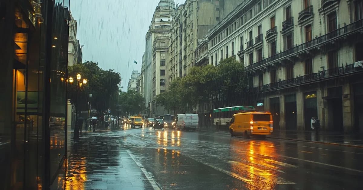 Pronóstico del Tiempo: Lluvias Persisten en el AMBA y Mejoras hacia el Fin de Semana