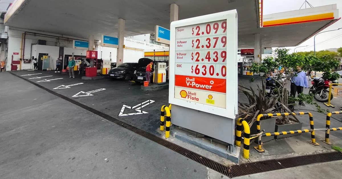 Aumento en el precio de nafta: impacto de impuestos locales en diferentes municipios