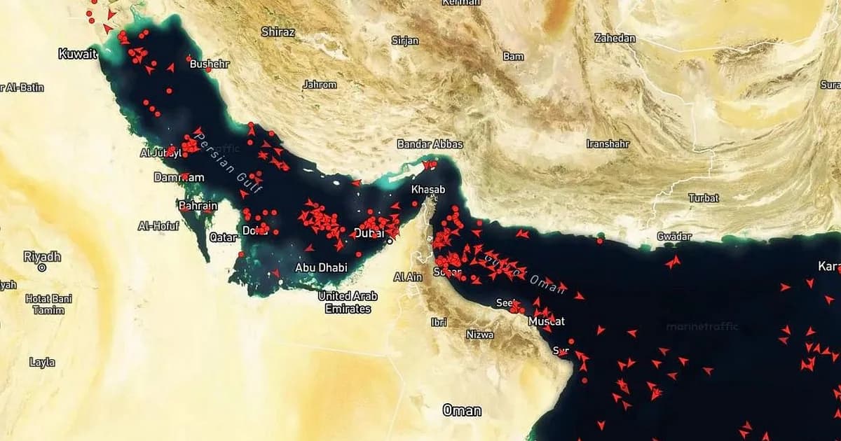 Se reanuda el tránsito en el estrecho de Ormuz: un alivio para el mercado energético