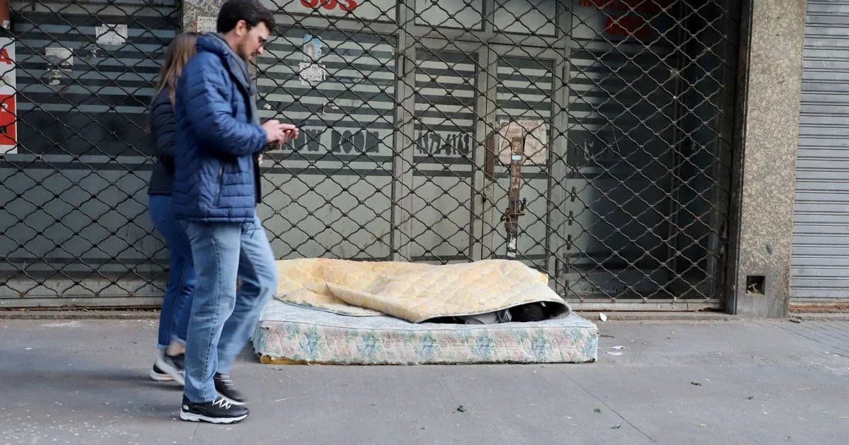 La pobreza en CABA se reduce al 21,1% pero aumenta la indigencia