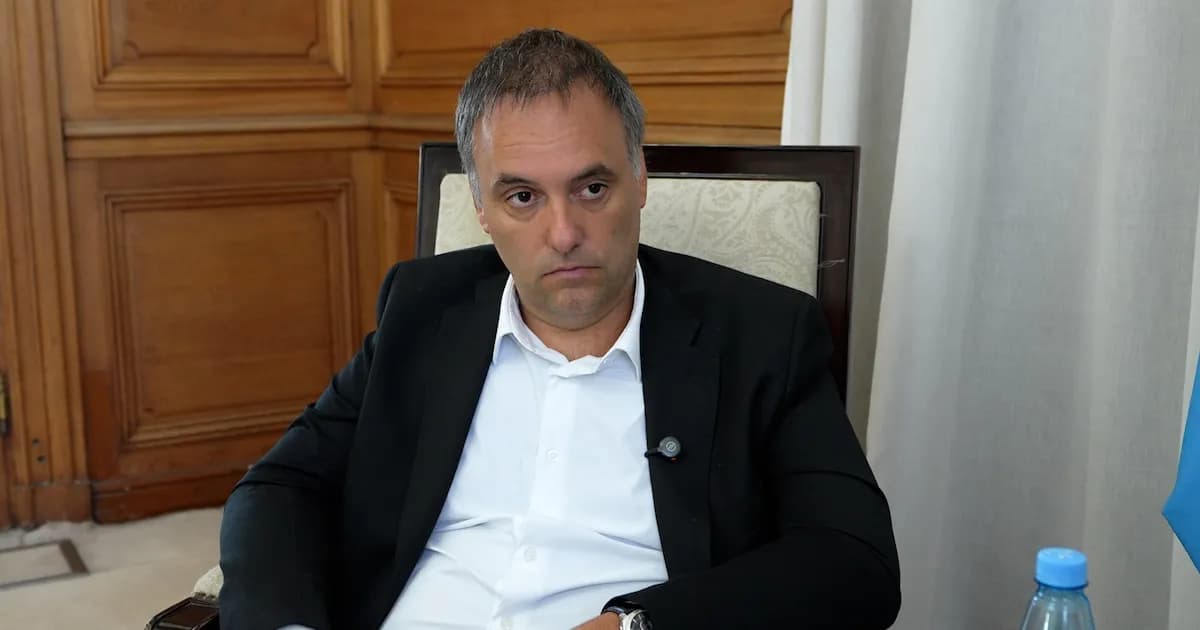 Citan a declarar a testigos en la investigación sobre el patrimonio de Manuel Adorni