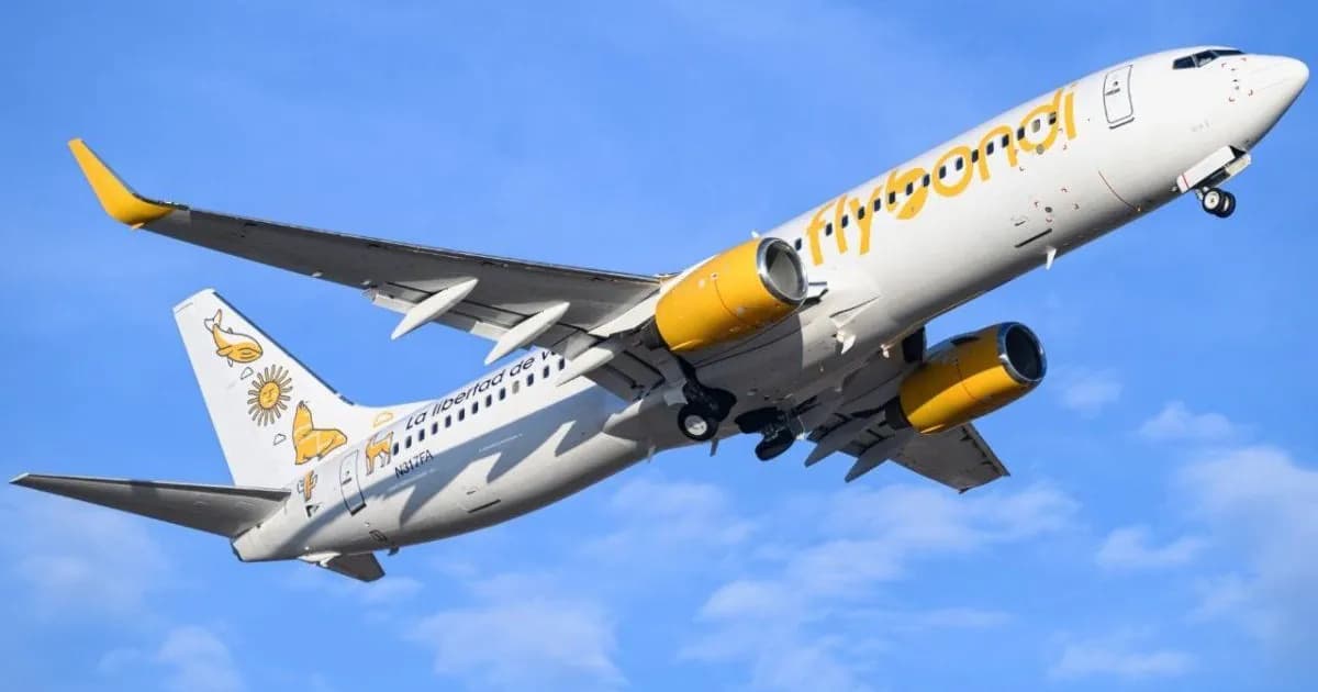 Flybondi enfrenta conflictos laborales tras no pagar salarios de marzo